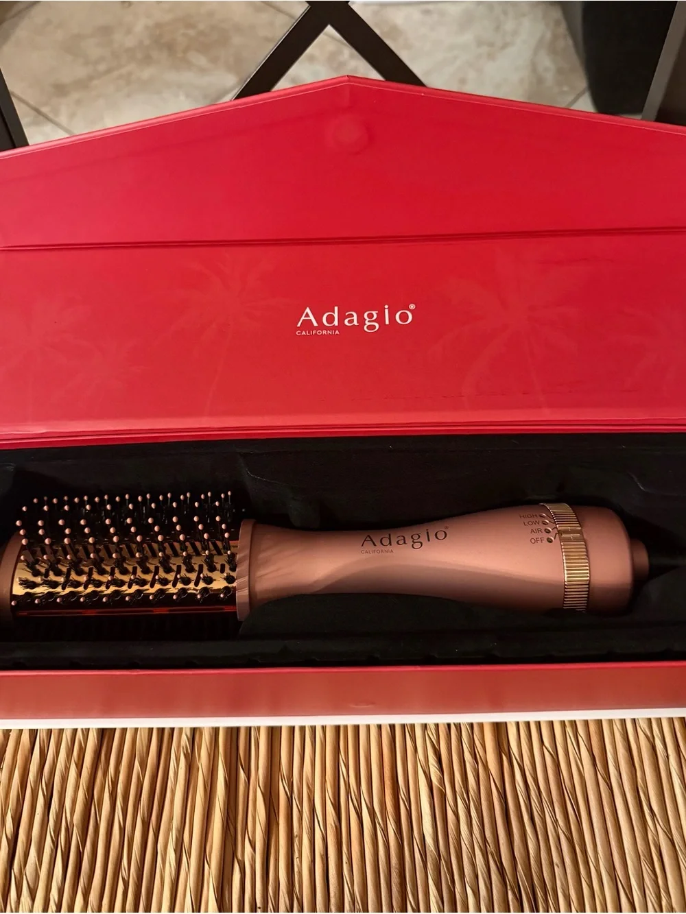 New Adagio Blowout Brush pro in rose gold